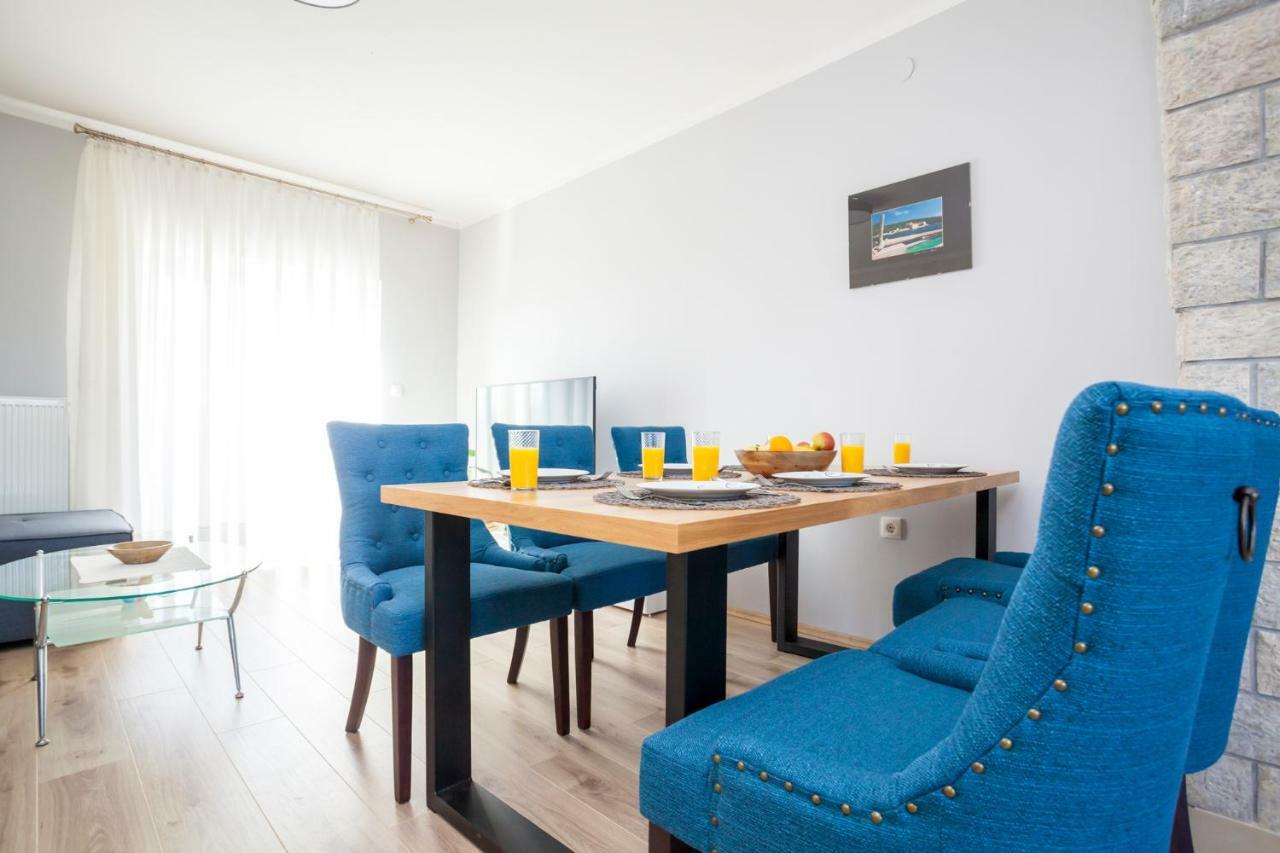 Holiday Apartment Ivica Milohnici Exterior photo